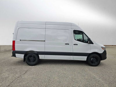 2026 Mercedes-Benz Sprinter 2500 Standard Roof I4 Diesel HO 144 RWD
