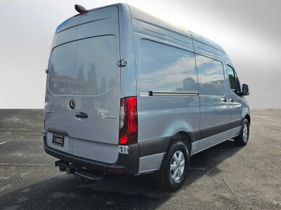 2025 Mercedes-Benz Sprinter Cargo Van 2500 Standard Roof I4 Diesel HO 144 RWD