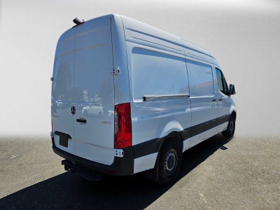 2026 Mercedes-Benz Sprinter 2500 Standard Roof I4 Diesel HO 144 RWD