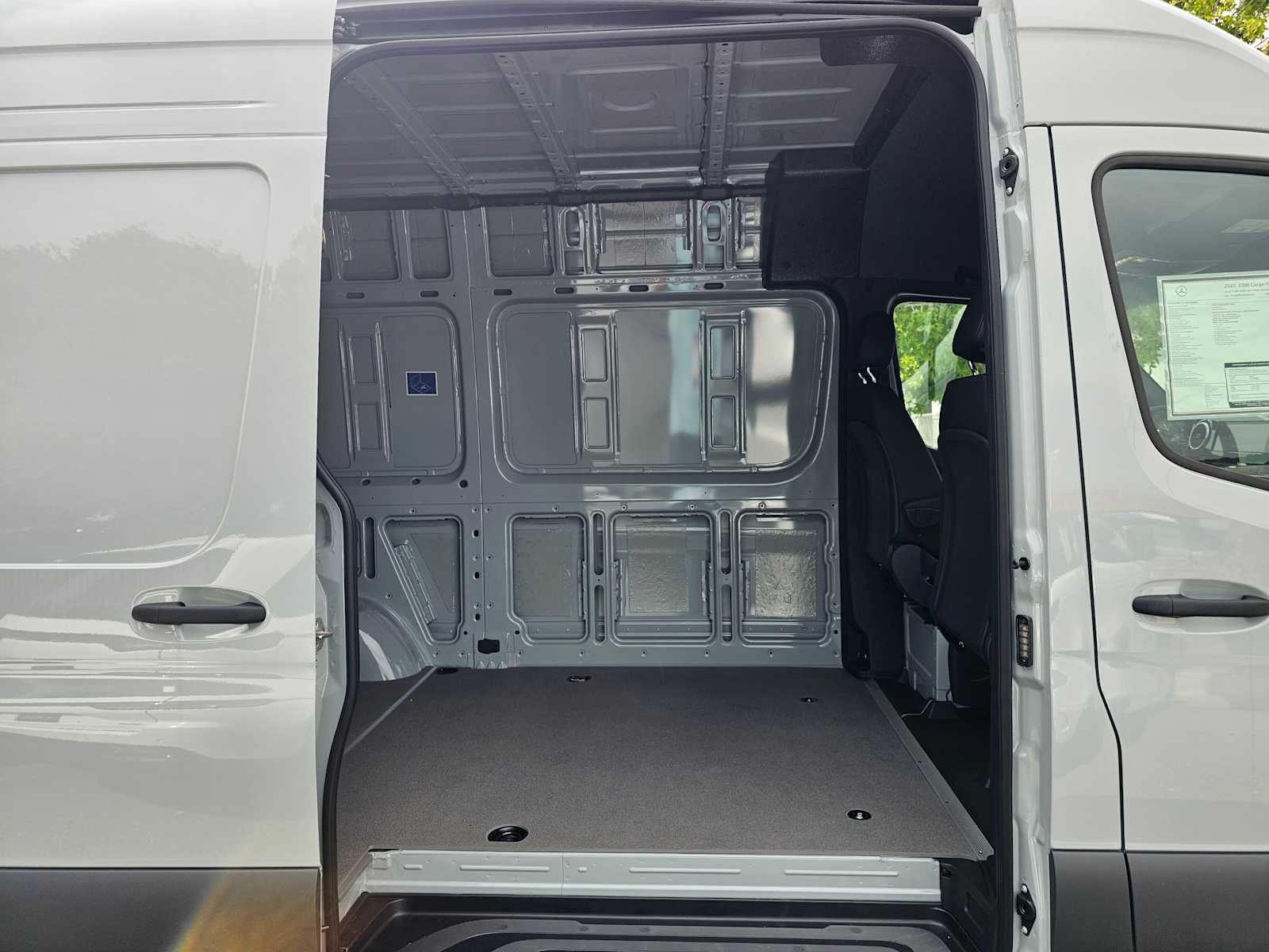 2025 Mercedes-Benz Sprinter Cargo Van 2500 Standard Roof I4 Diesel HO 144 AWD