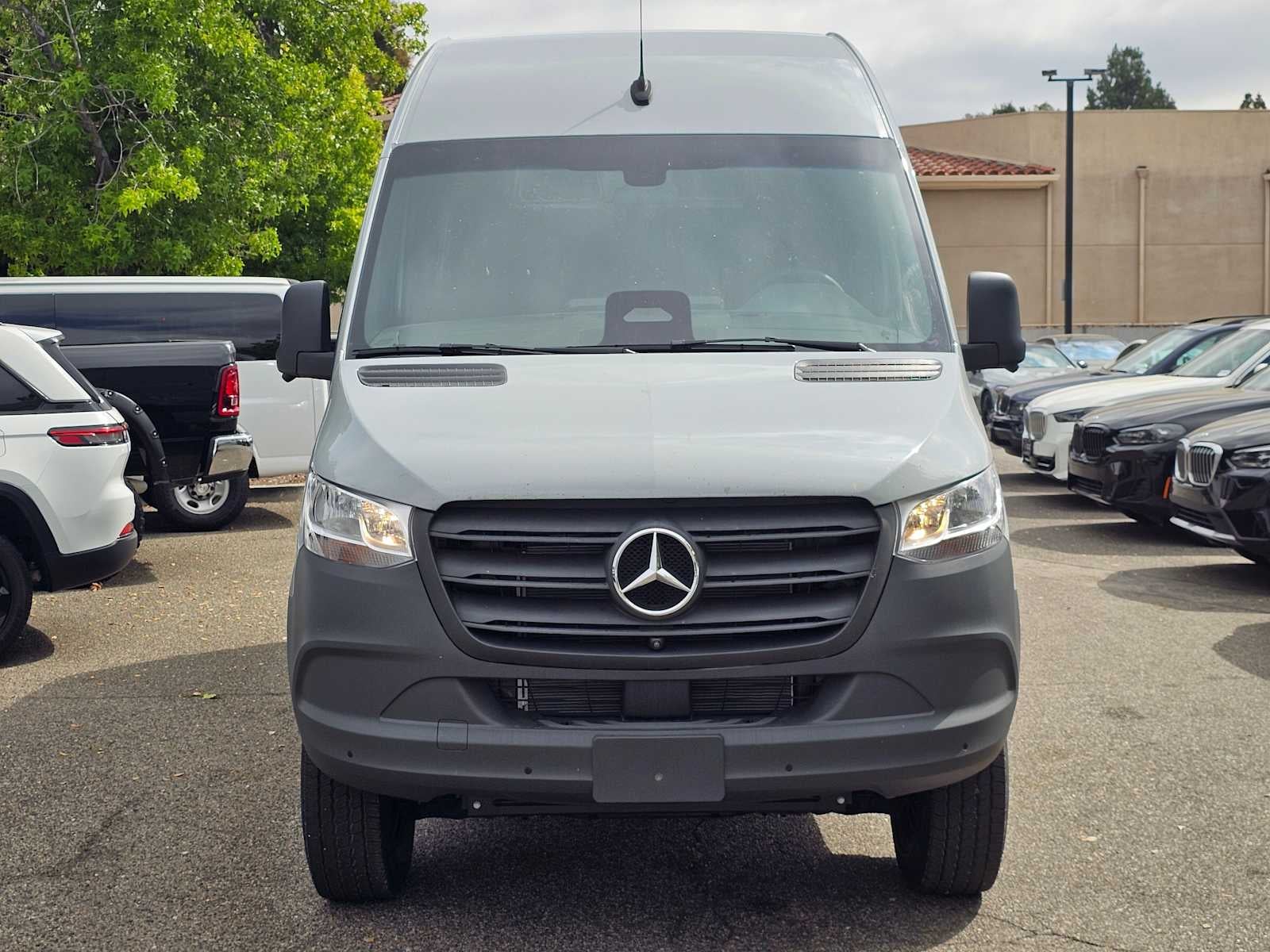 2025 Mercedes-Benz Sprinter Cargo Van 2500 Standard Roof I4 Diesel HO 144 AWD