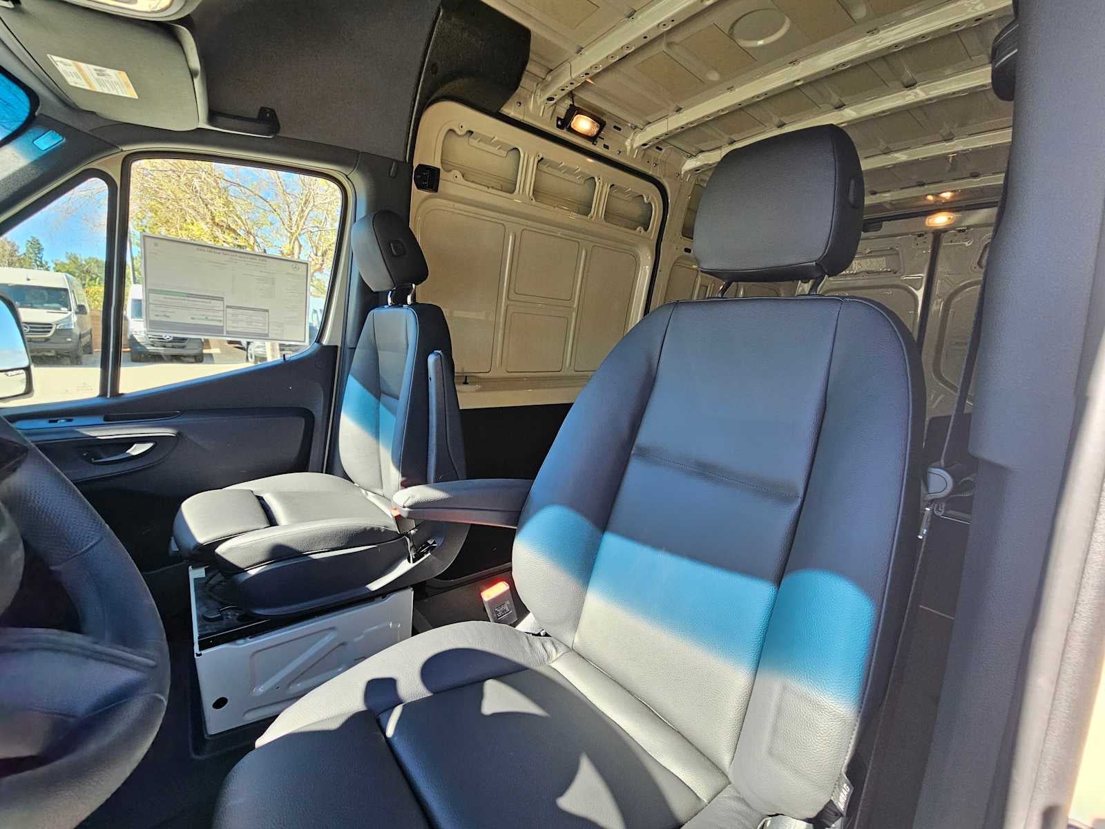 2025 Mercedes-Benz Sprinter Cargo Van 2500 Standard Roof I4 Diesel HO 144" AWD