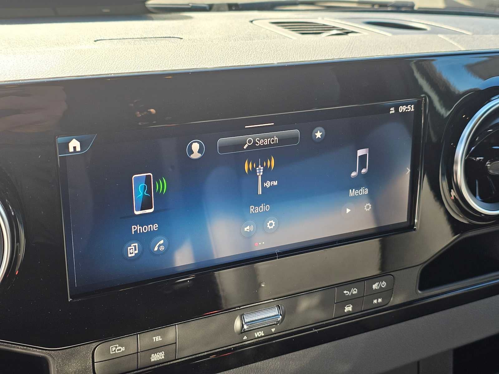 2026 Mercedes-Benz Sprinter 2500 Standard Roof I4 Diesel HO 144 AWD