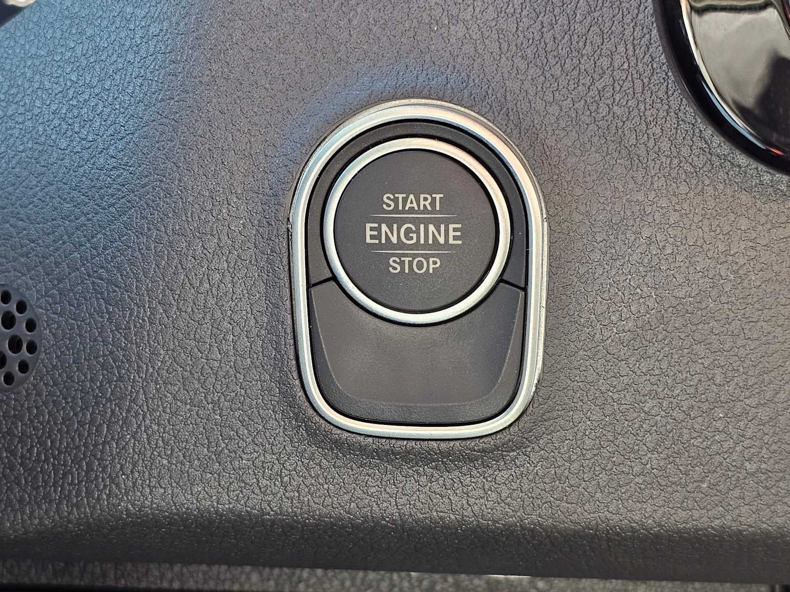 2026 Mercedes-Benz Sprinter 2500 Standard Roof I4 Diesel HO 144 AWD