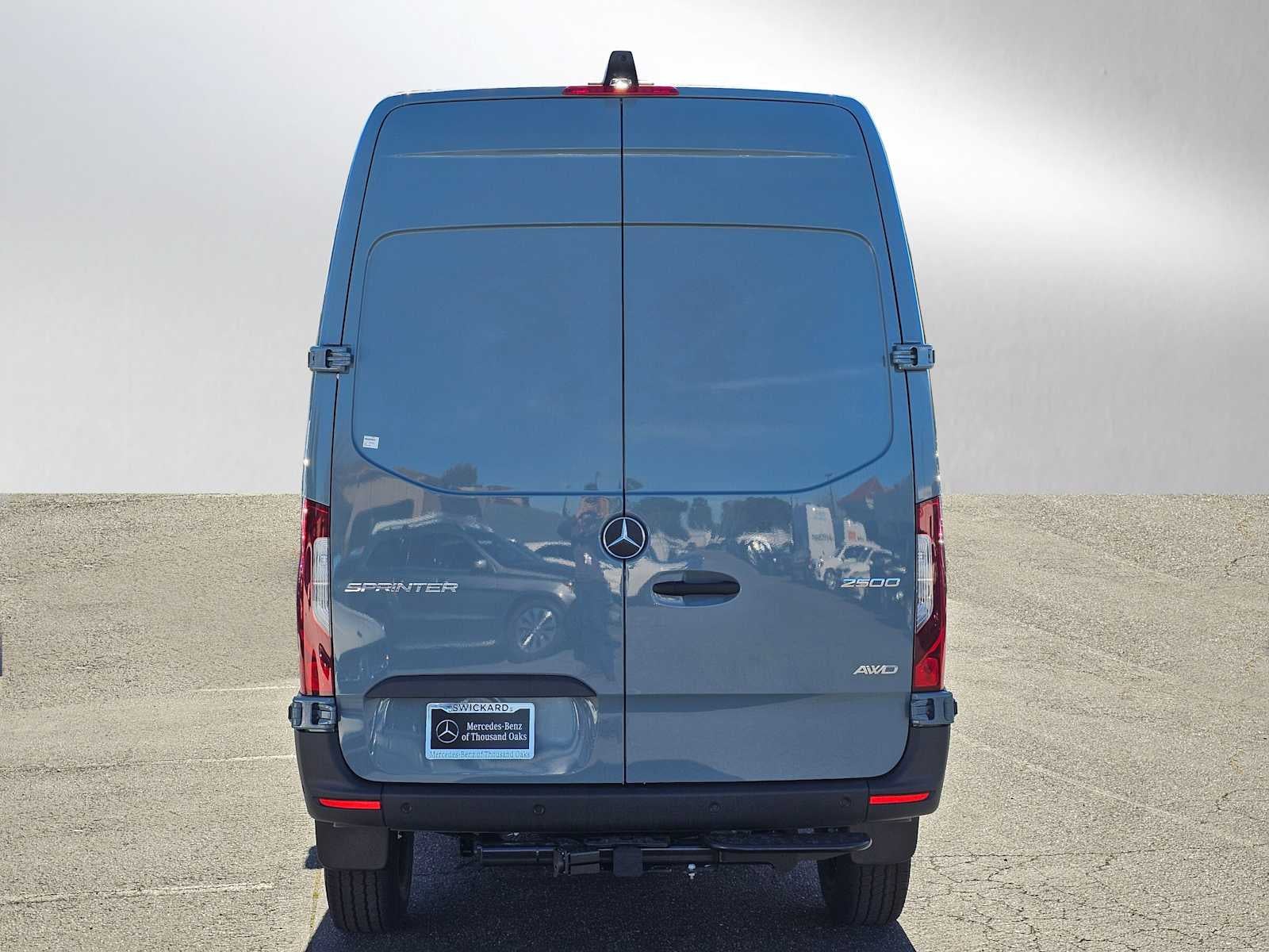 2026 Mercedes-Benz Sprinter 2500 Standard Roof I4 Diesel HO 144 AWD