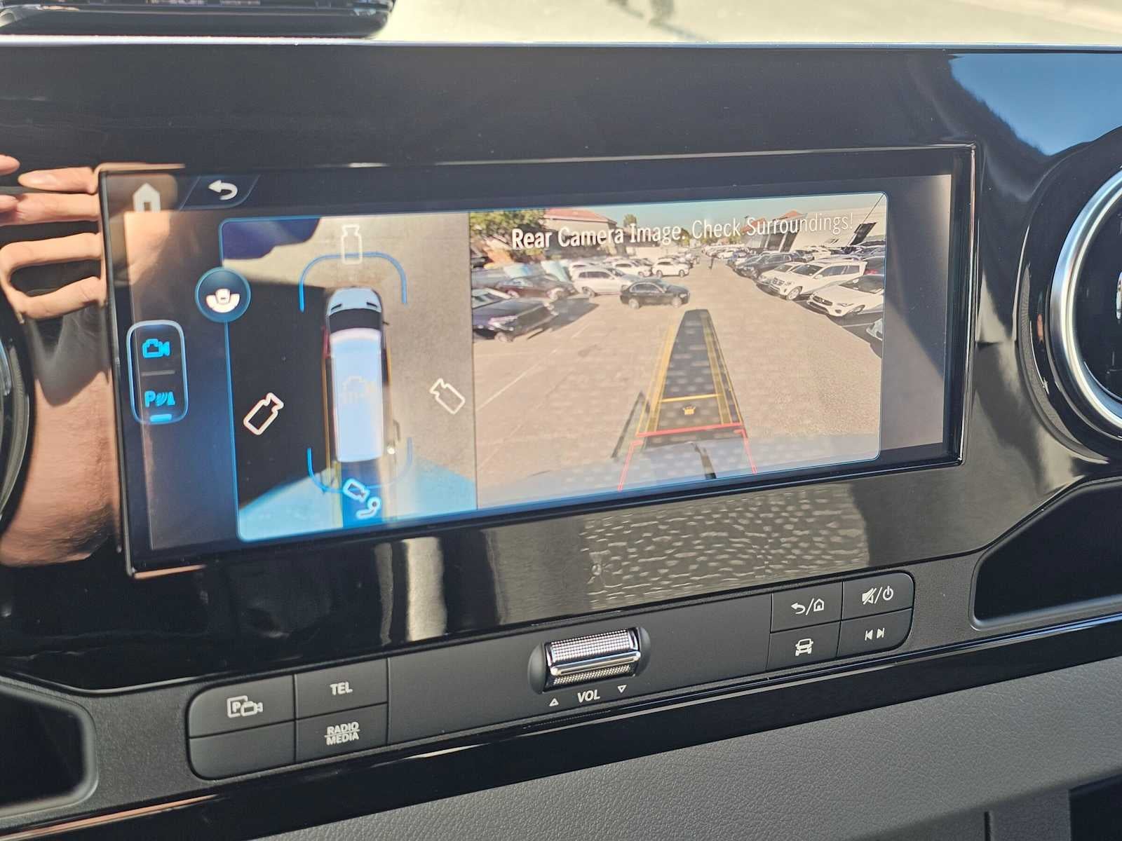 2027 Mercedes-Benz Sprinter Cargo 2500 Standard Roof I4 Diesel HO 144 AWD