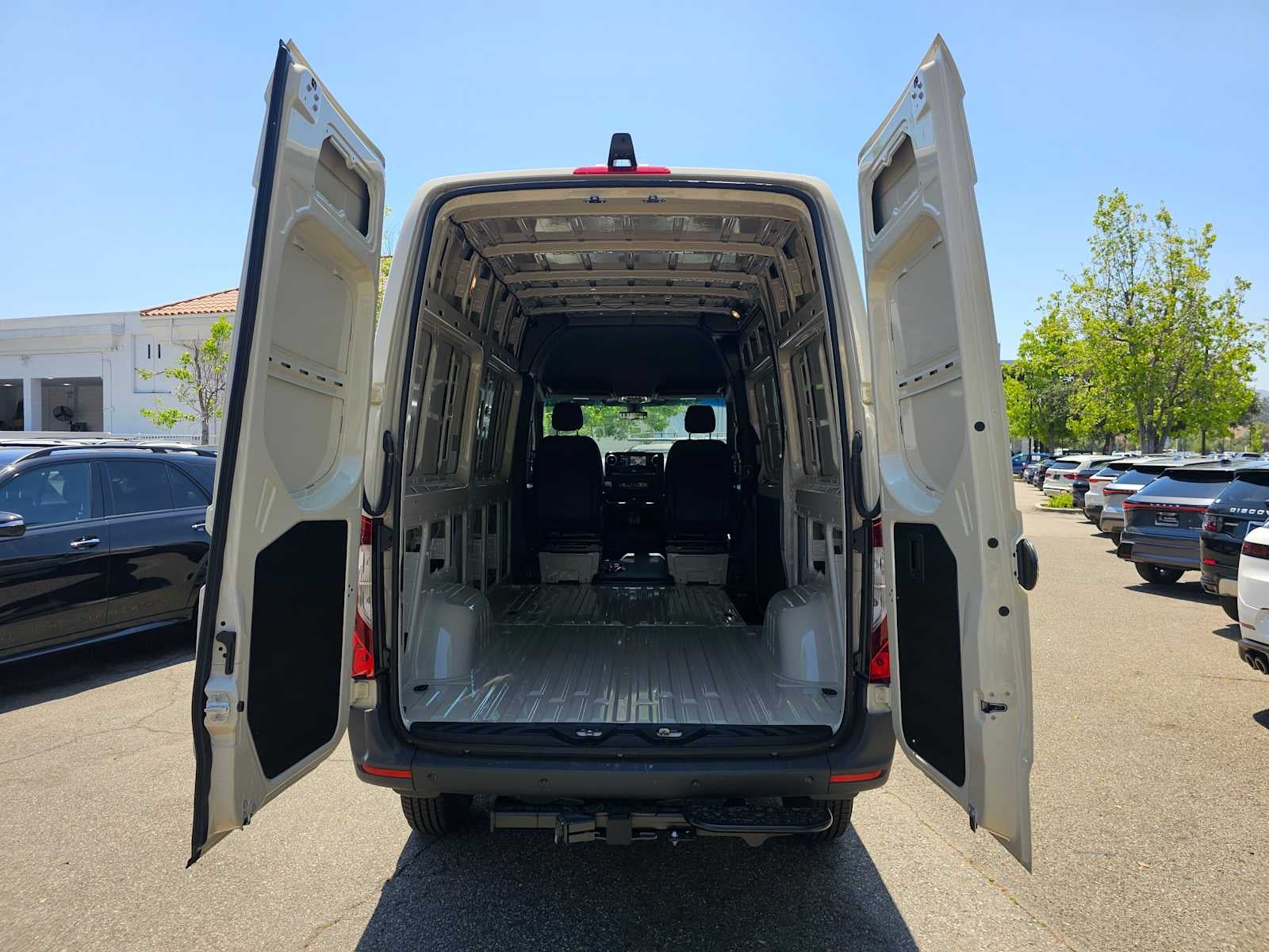 2025 Mercedes-Benz Sprinter Cargo Van 2500 Standard Roof I4 Diesel HO 144 AWD