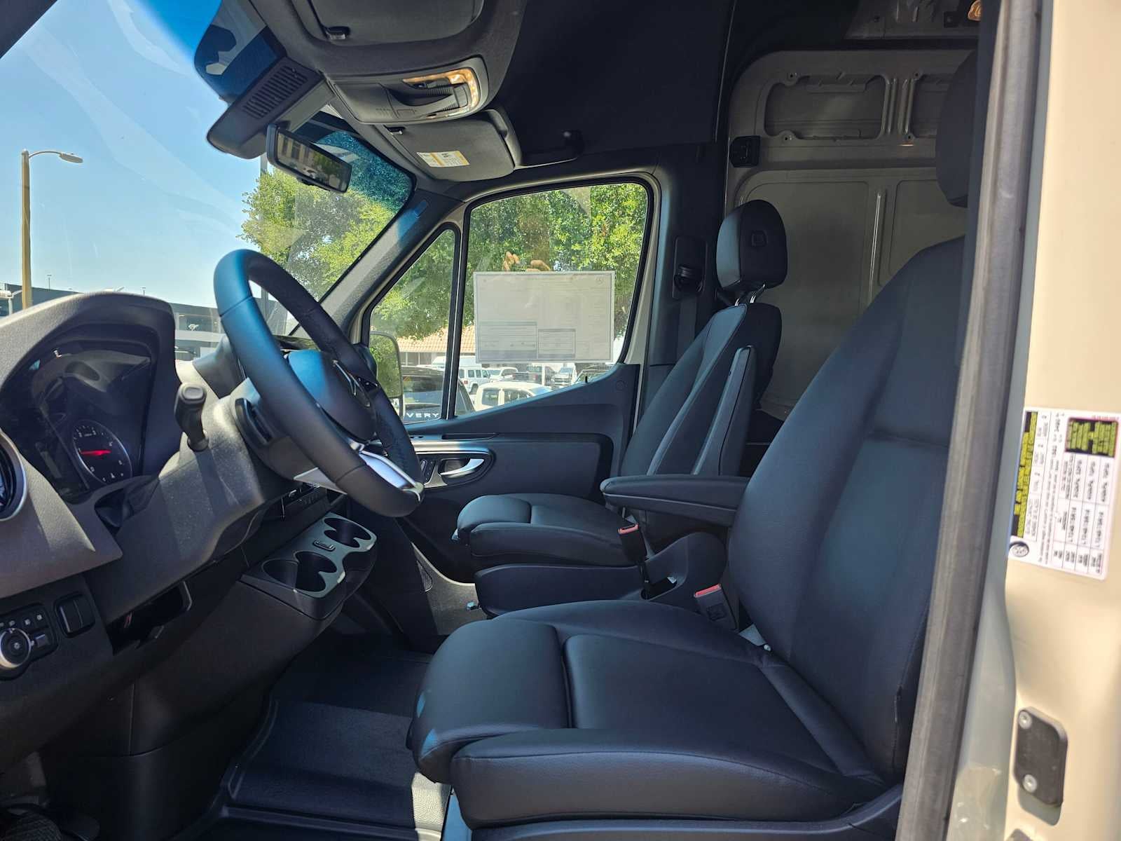 2025 Mercedes-Benz Sprinter Cargo Van 2500 Standard Roof I4 Diesel HO 144 AWD