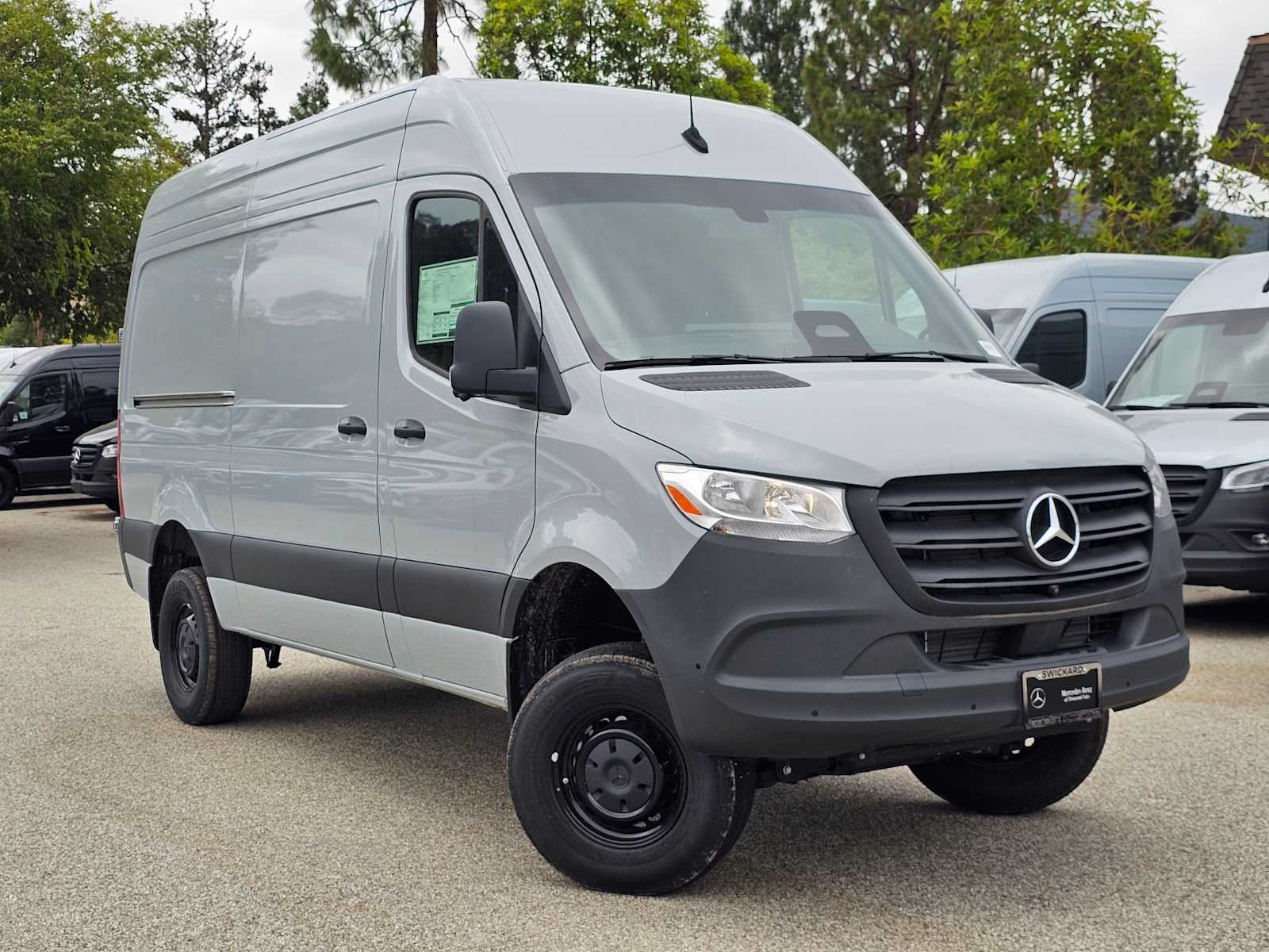 2025 Mercedes-Benz Sprinter Cargo Van 2500 Standard Roof I4 Diesel HO 144 AWD