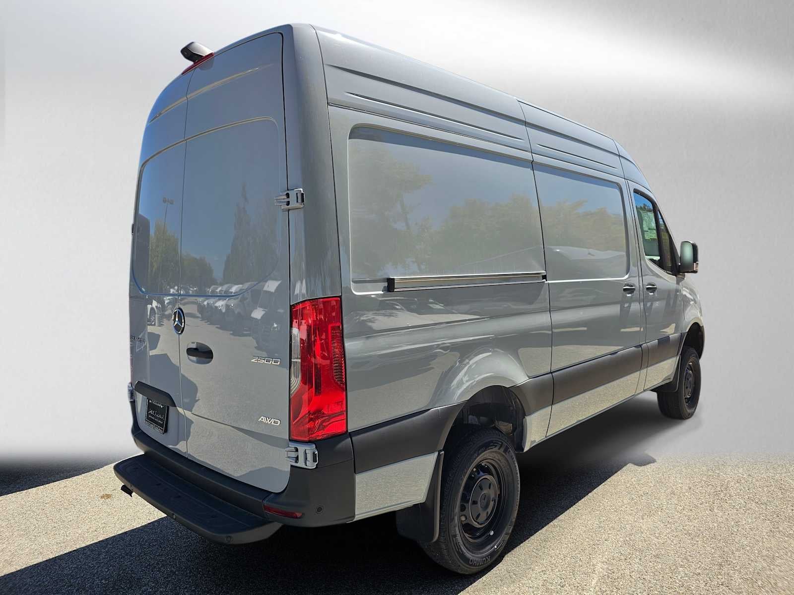 2025 Mercedes-Benz Sprinter Cargo Van 2500 Standard Roof I4 Diesel HO 144 AWD