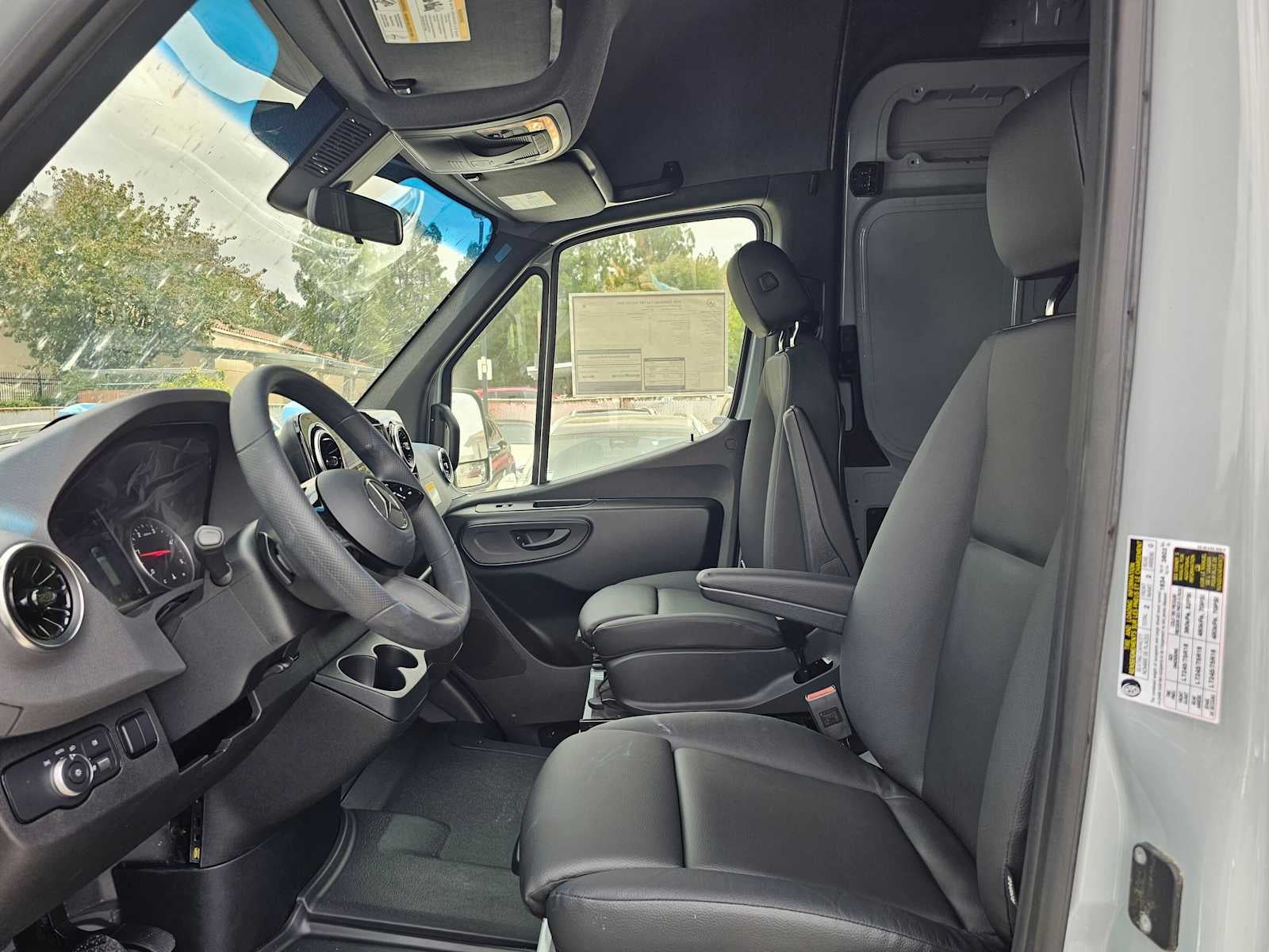 2025 Mercedes-Benz Sprinter Cargo Van 2500 Standard Roof I4 Diesel HO 144 AWD