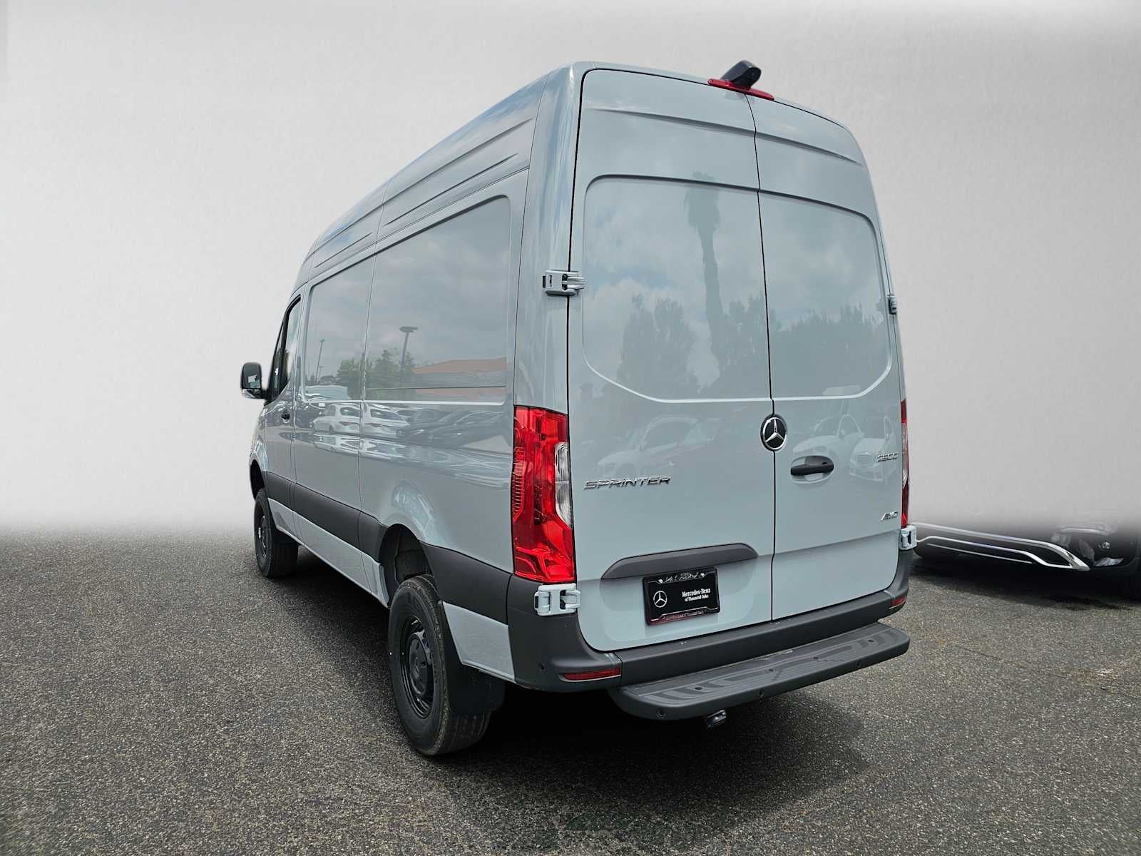 2025 Mercedes-Benz Sprinter Cargo Van 2500 Standard Roof I4 Diesel HO 144 AWD