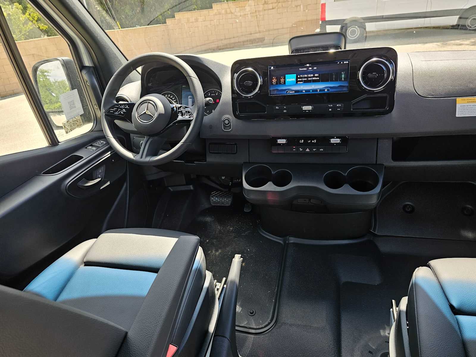 2025 Mercedes-Benz Sprinter Cargo Van 2500 Standard Roof I4 Diesel HO 144 AWD