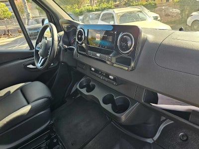 2024 Mercedes-Benz Sprinter Cargo 2500 Standard Roof I4 Diesel HO 144 AWD