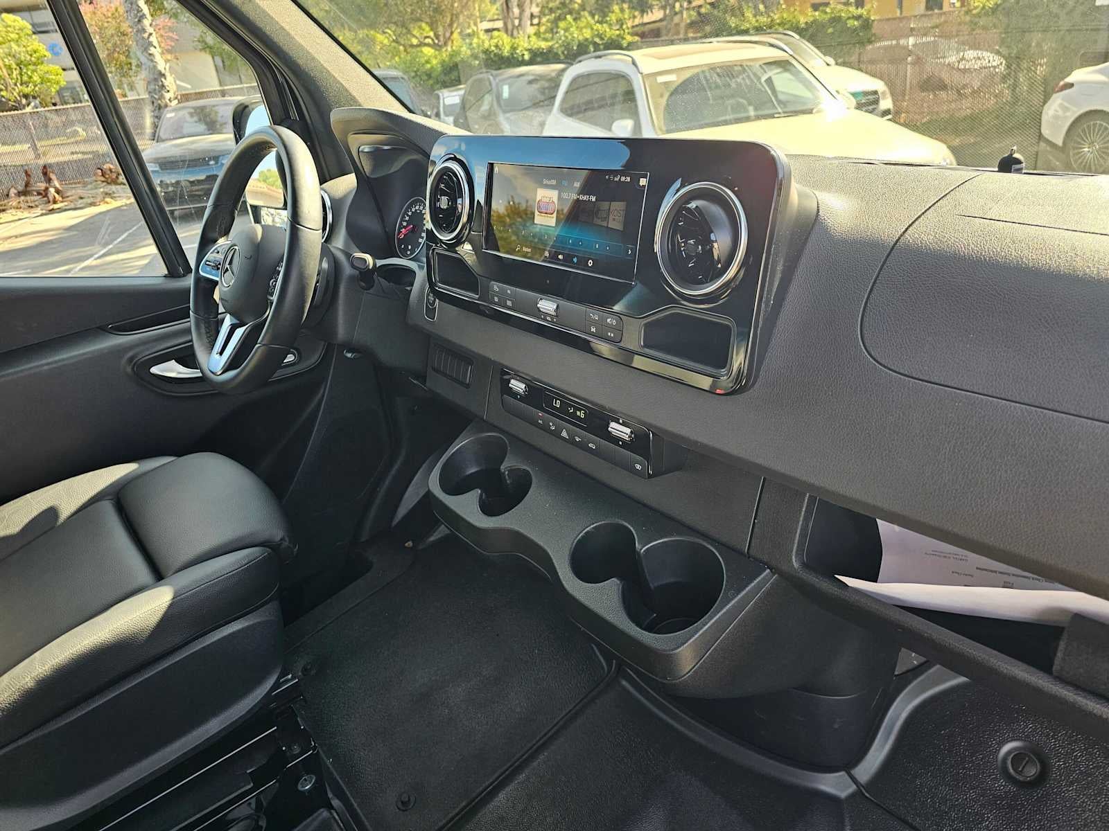 2024 Mercedes-Benz Sprinter Cargo 2500 Standard Roof I4 Diesel HO 144 AWD