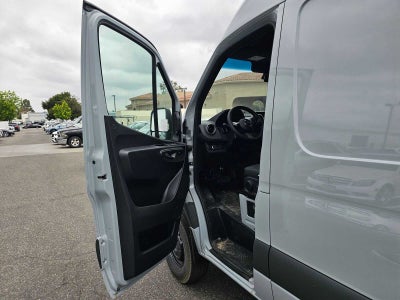 2025 Mercedes-Benz Sprinter Cargo Van 2500 Standard Roof I4 Diesel HO 144 AWD