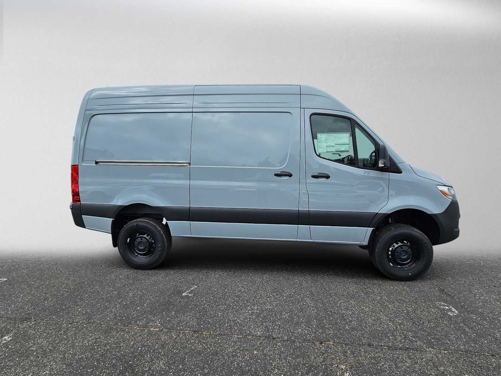 2025 Mercedes-Benz Sprinter Cargo Van 2500 Standard Roof I4 Diesel HO 144 AWD