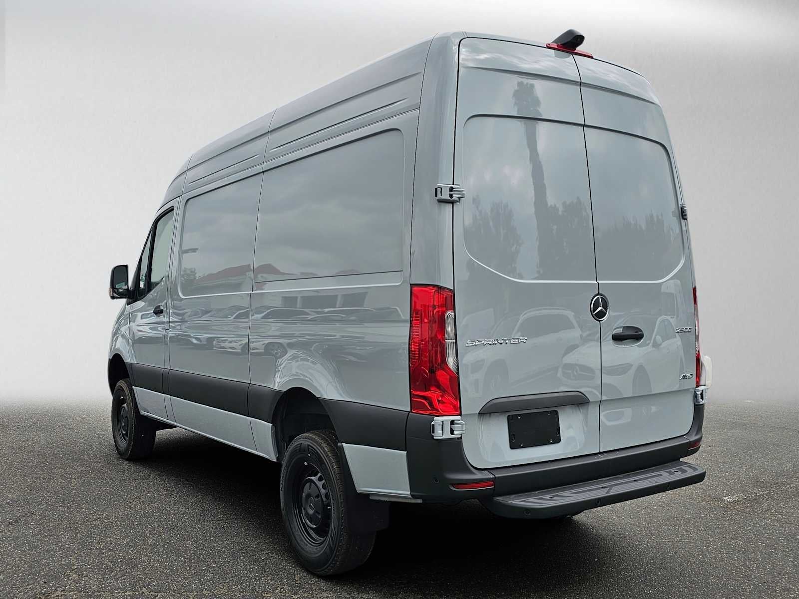 2025 Mercedes-Benz Sprinter Cargo Van 2500 Standard Roof I4 Diesel HO 144 AWD