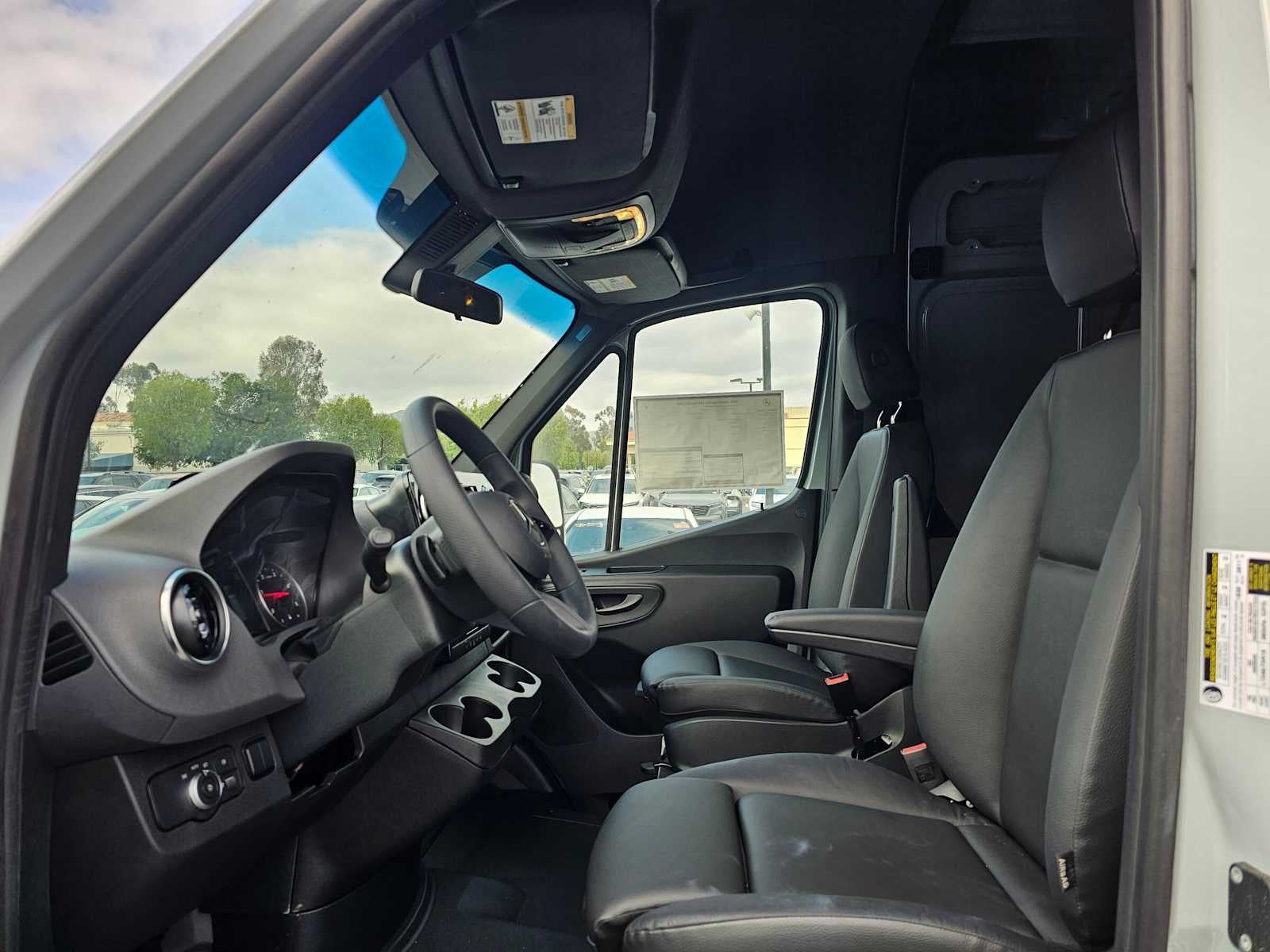 2025 Mercedes-Benz Sprinter Cargo Van 2500 Standard Roof I4 Diesel HO 144 AWD