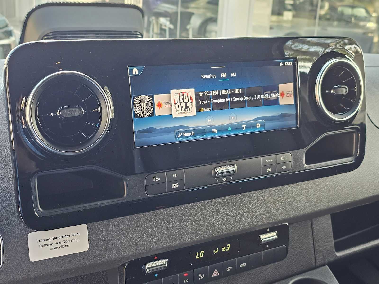 2026 Mercedes-Benz Sprinter 2500 Standard Roof I4 Diesel HO 144 AWD