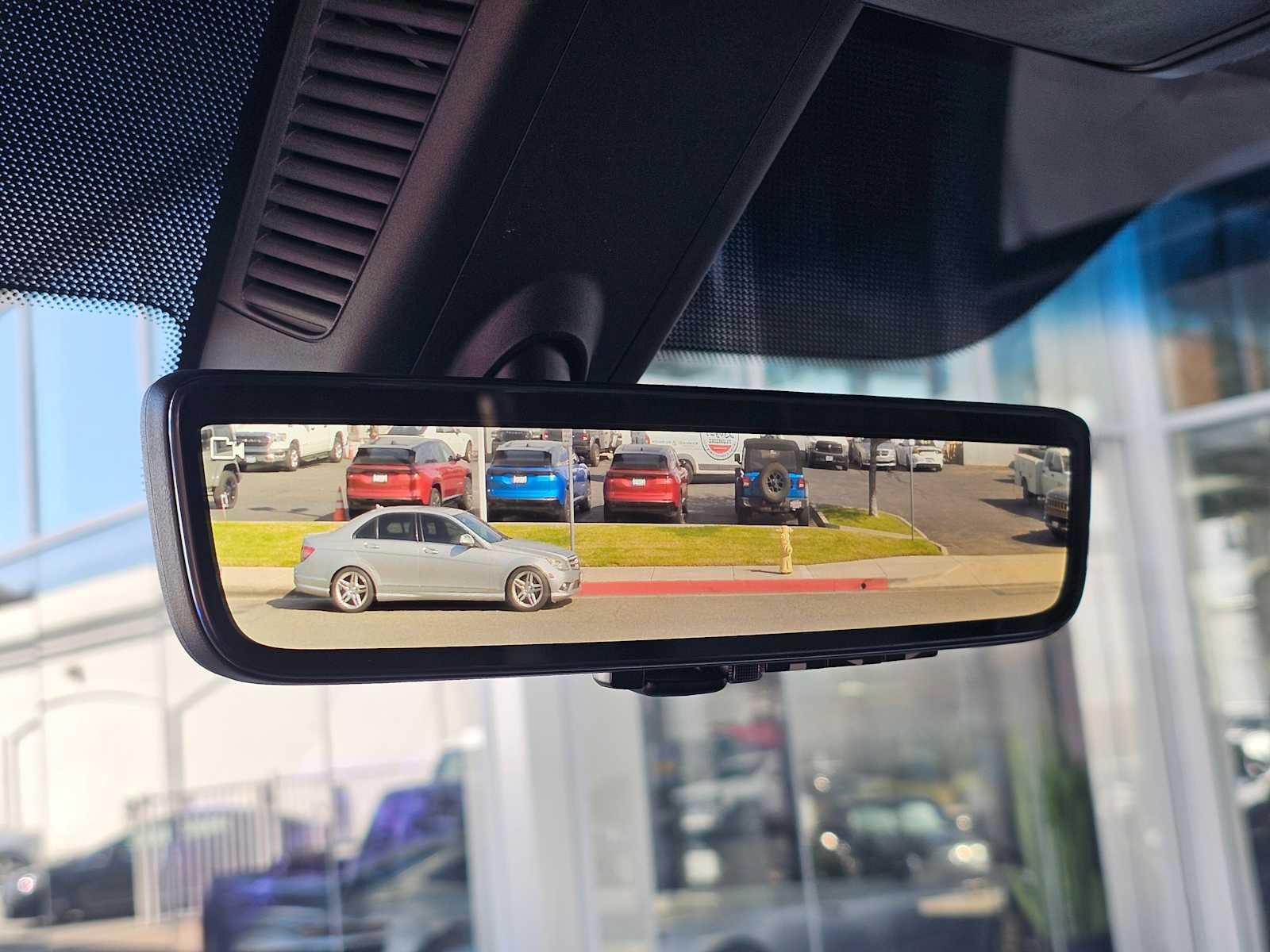 2026 Mercedes-Benz Sprinter 2500 Standard Roof I4 Diesel HO 144 AWD