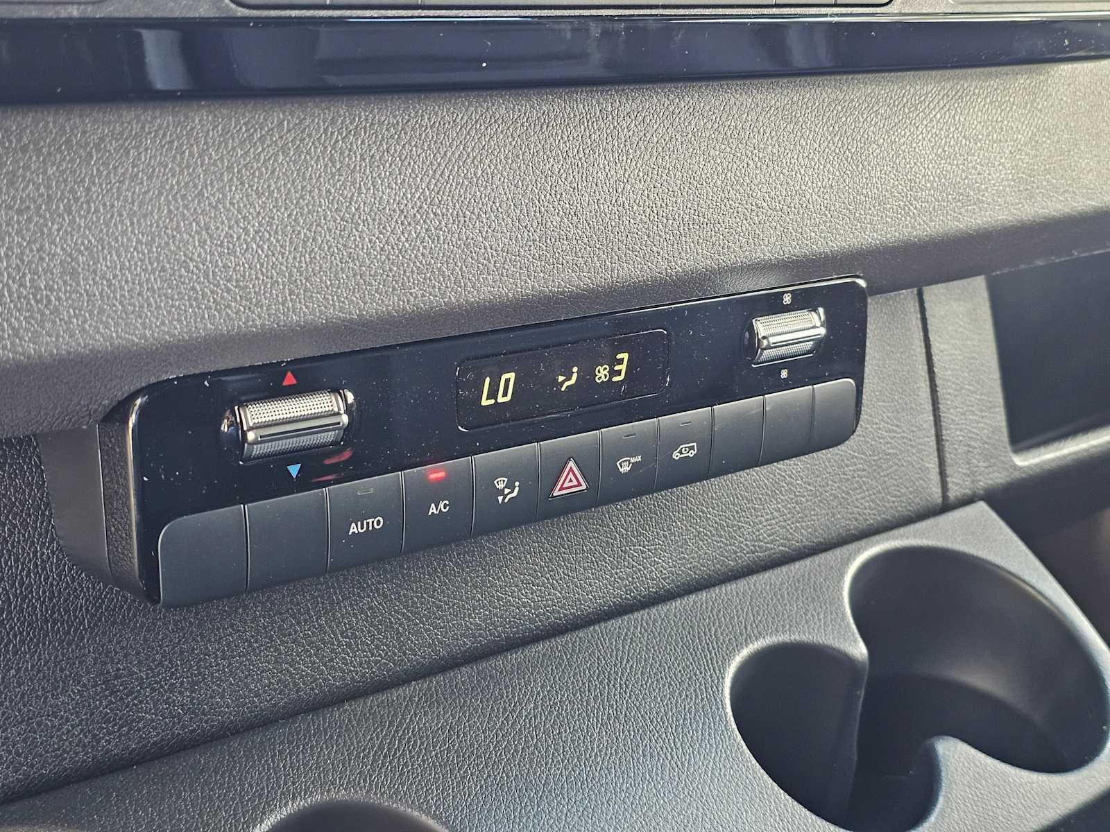 2026 Mercedes-Benz Sprinter 2500 Standard Roof I4 Diesel HO 144 AWD