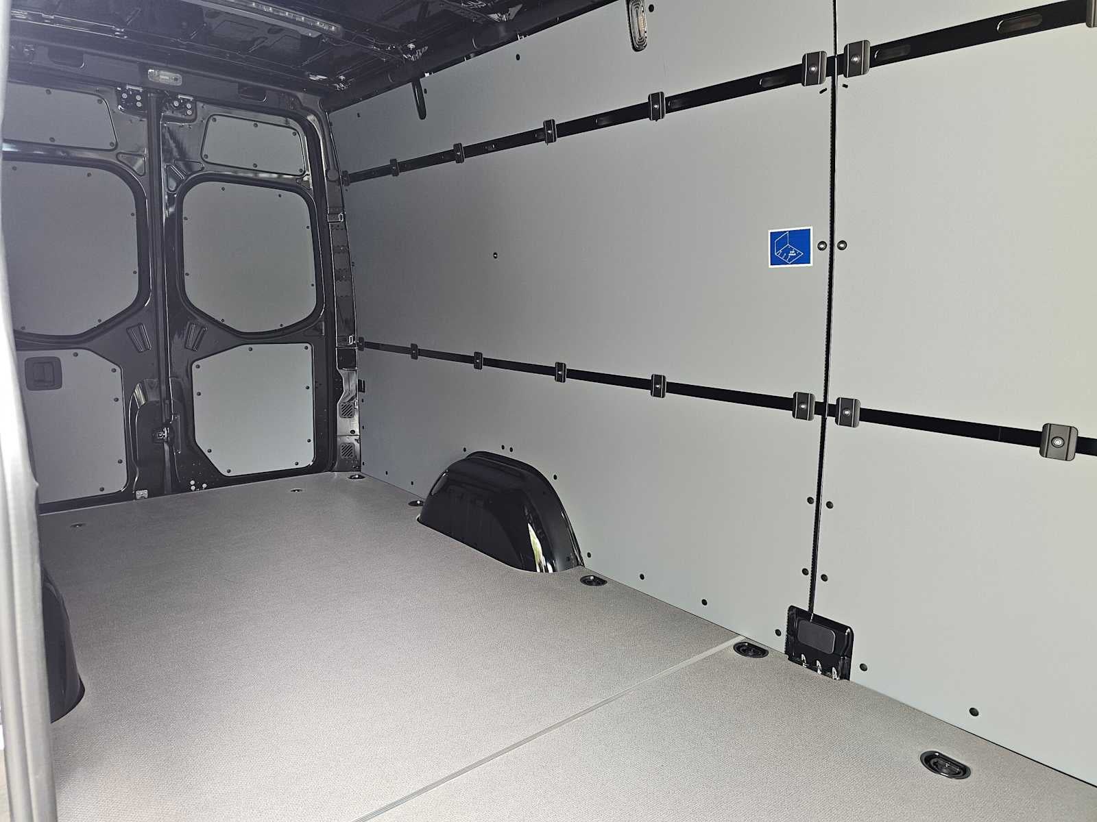 2025 Mercedes-Benz Sprinter Cargo Van 2500 High Roof I4 Diesel HO 170 RWD