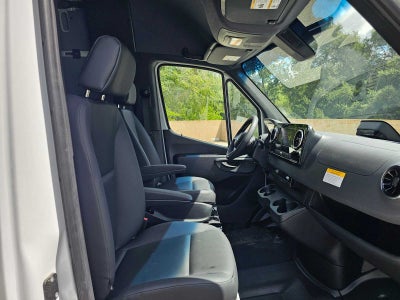 2026 Mercedes-Benz Sprinter 2500 High Roof I4 Diesel HO 170 RWD