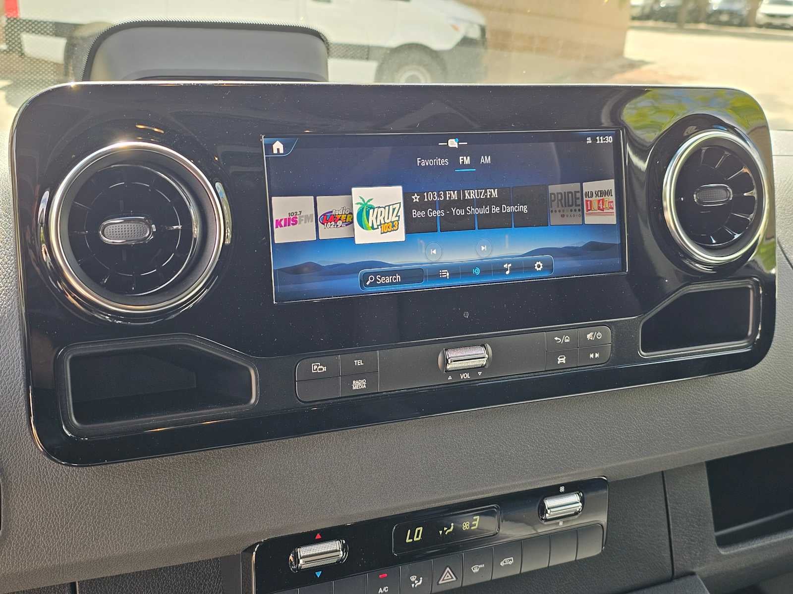 2026 Mercedes-Benz Sprinter 2500 High Roof I4 Diesel HO 170 RWD