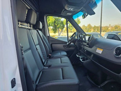 2026 Mercedes-Benz Sprinter 2500 High Roof I4 Diesel HO 170 RWD