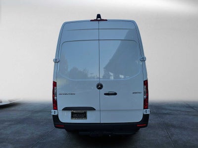 2026 Mercedes-Benz Sprinter 2500 High Roof I4 Diesel HO 170 RWD