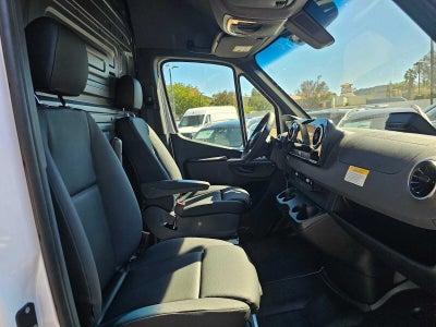 2026 Mercedes-Benz Sprinter Cargo 2500 High Roof I4 Diesel HO 170 RWD