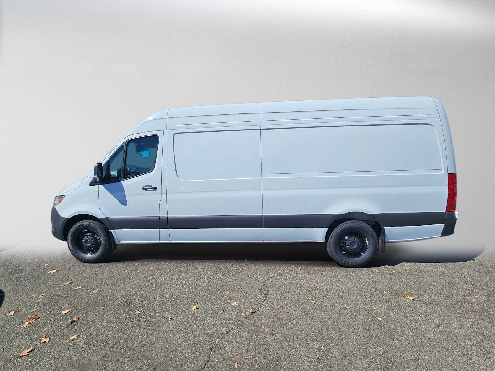 2026 Mercedes-Benz Sprinter Cargo 2500 High Roof I4 Diesel HO 170 RWD