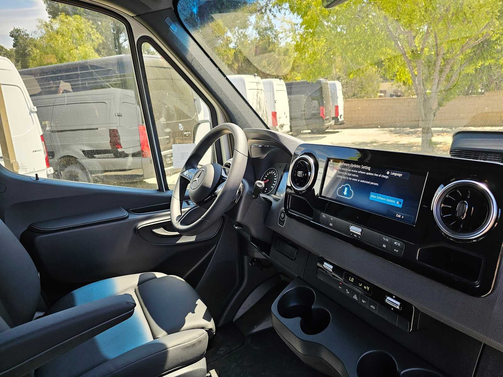 2025 Mercedes-Benz Sprinter Cargo Van 2500 High Roof I4 Diesel HO 170" RWD