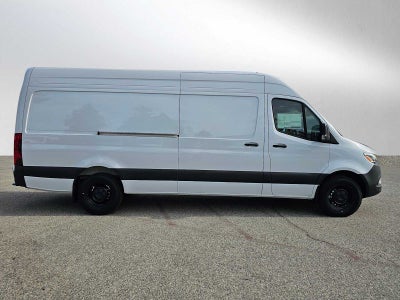 2025 Mercedes-Benz Sprinter Cargo Van 2500 High Roof I4 Diesel HO 170 RWD