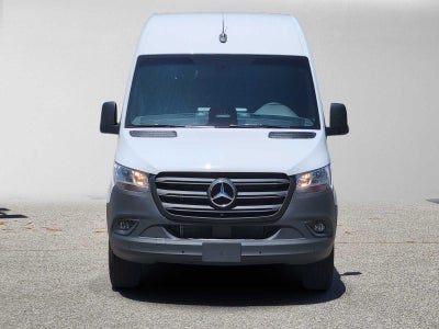 2026 Mercedes-Benz Sprinter 2500 High Roof I4 Diesel HO 170 RWD