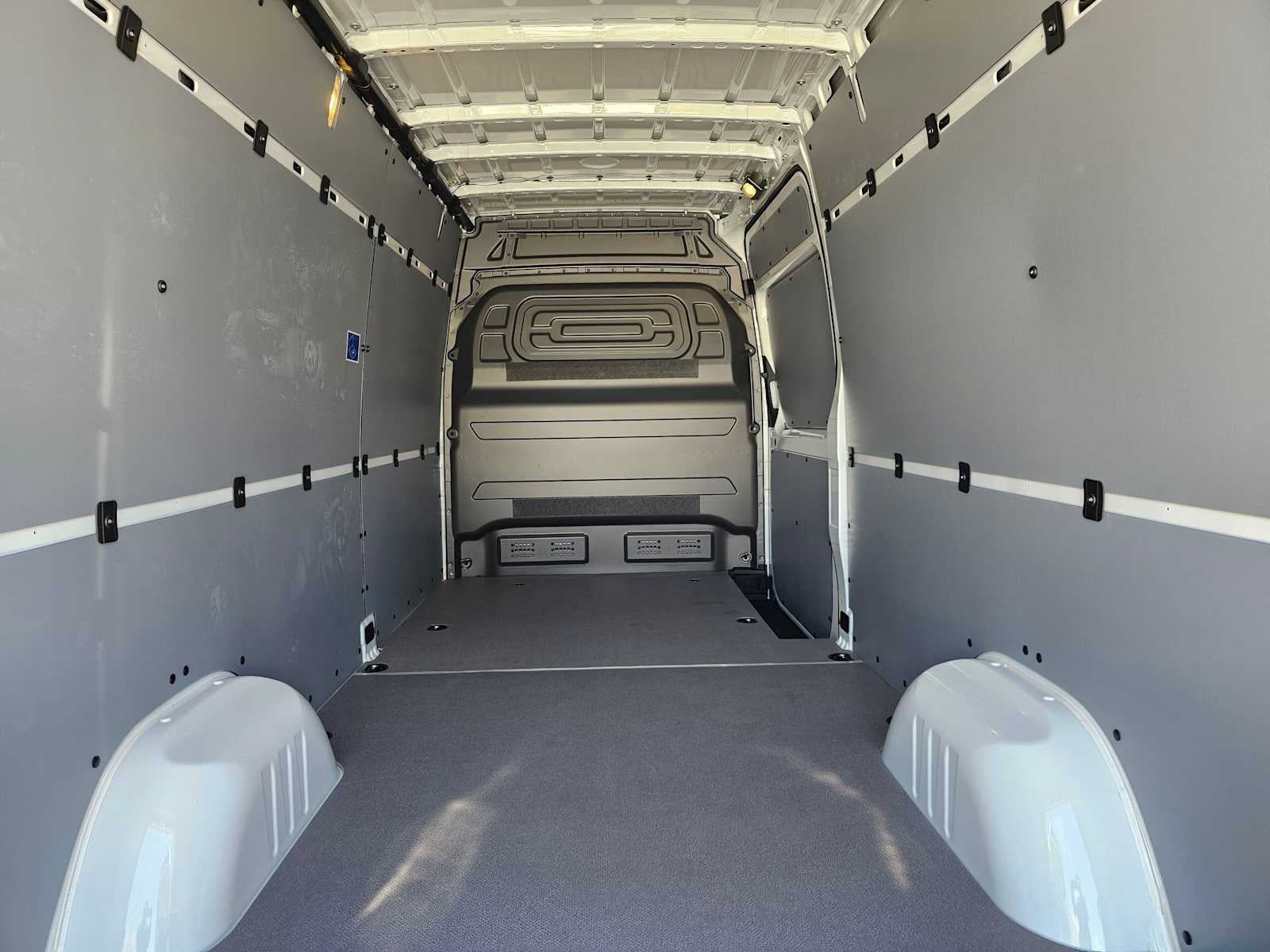 2026 Mercedes-Benz Sprinter Cargo 2500 High Roof I4 Diesel HO 170 RWD