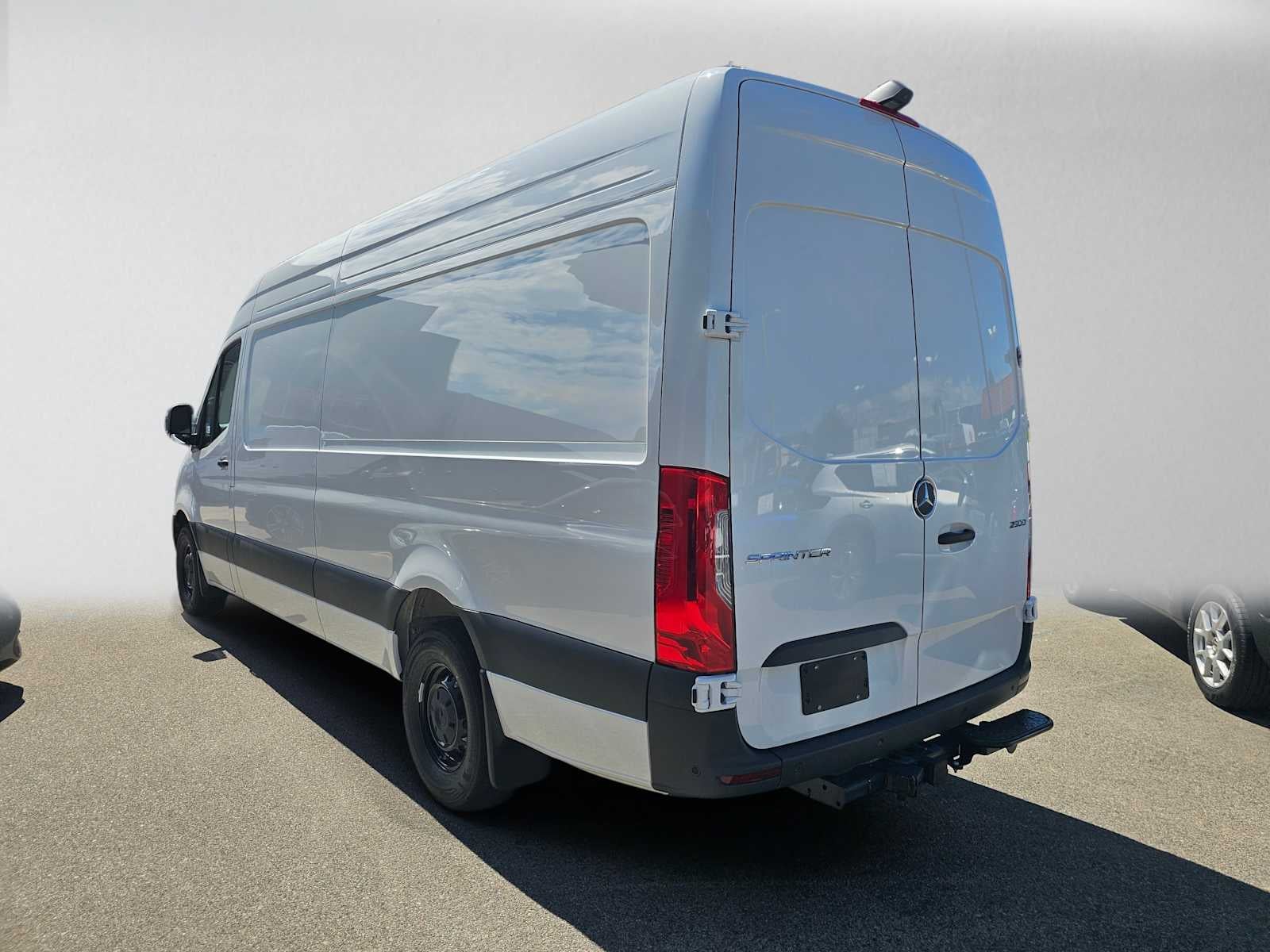 2026 Mercedes-Benz Sprinter Cargo 2500 High Roof I4 Diesel HO 170 RWD
