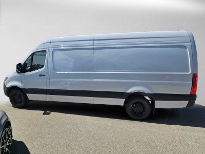 2026 Mercedes-Benz Sprinter Cargo 2500 High Roof I4 Diesel HO 170 RWD