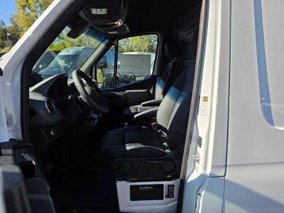 2026 Mercedes-Benz Sprinter Cargo 2500 High Roof I4 Diesel HO 170 RWD