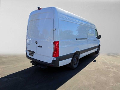 2026 Mercedes-Benz Sprinter Cargo 2500 High Roof I4 Diesel HO 170 RWD