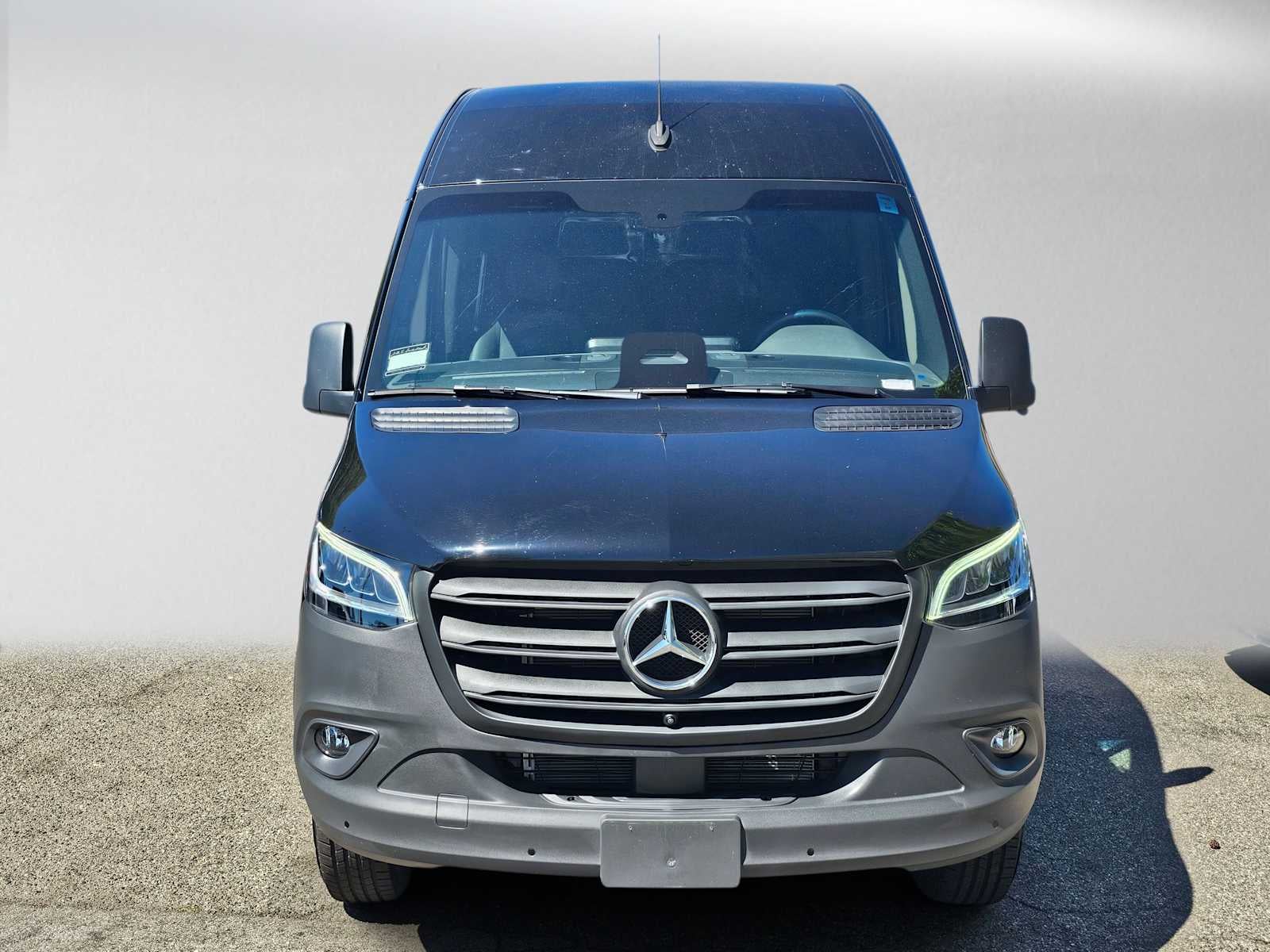 2025 Mercedes-Benz Sprinter Cargo Van 2500 High Roof I4 Diesel HO 170 RWD