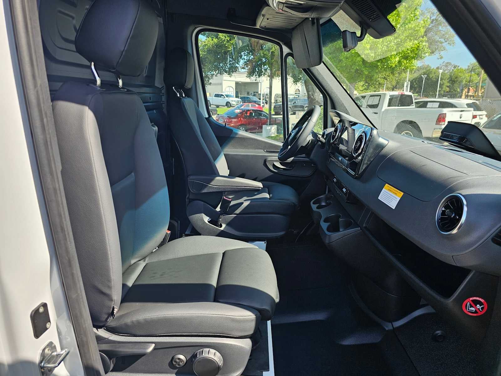 2025 Mercedes-Benz Sprinter Cargo Van 2500 High Roof I4 Diesel HO 170" RWD