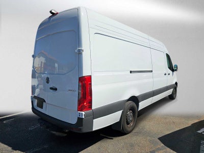 2026 Mercedes-Benz Sprinter 2500 High Roof I4 Diesel HO 170 RWD