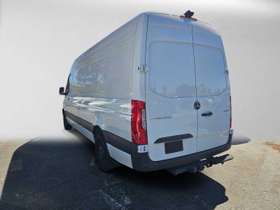 2026 Mercedes-Benz Sprinter 2500 High Roof I4 Diesel HO 170 RWD