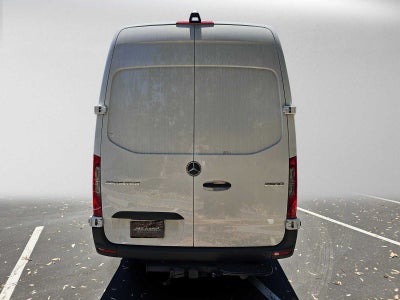 2026 Mercedes-Benz Sprinter 2500 High Roof I4 Diesel HO 170 RWD