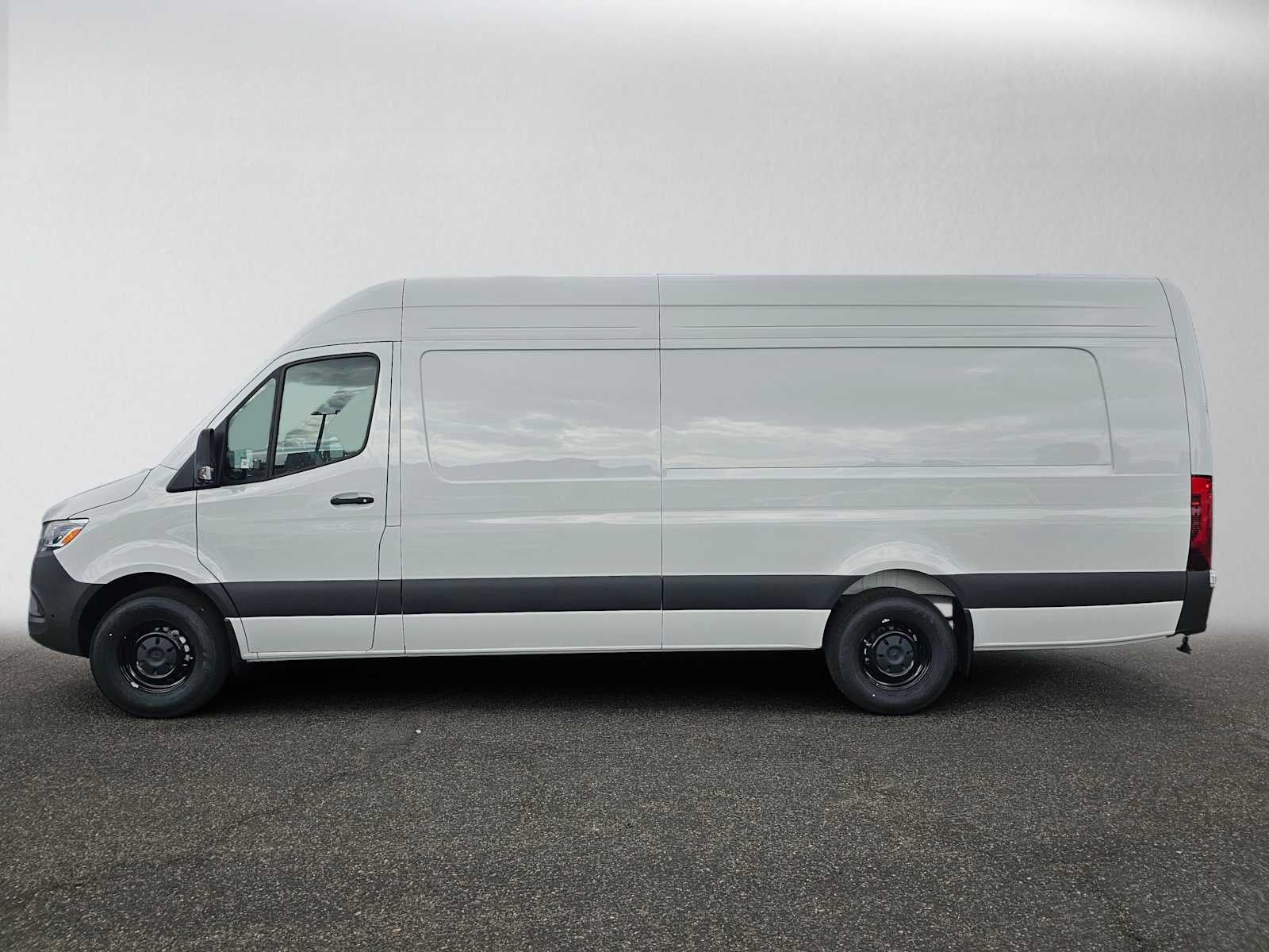 2026 Mercedes-Benz Sprinter Cargo 2500 High Roof I4 Diesel HO 170 Extended RWD