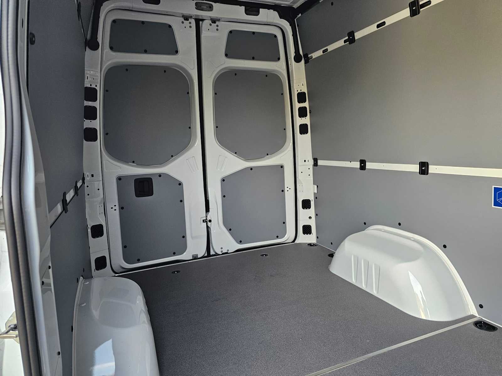 2024 Mercedes-Benz Sprinter Cargo 3500XD Standard Roof I4 Diesel HO 144 RWD
