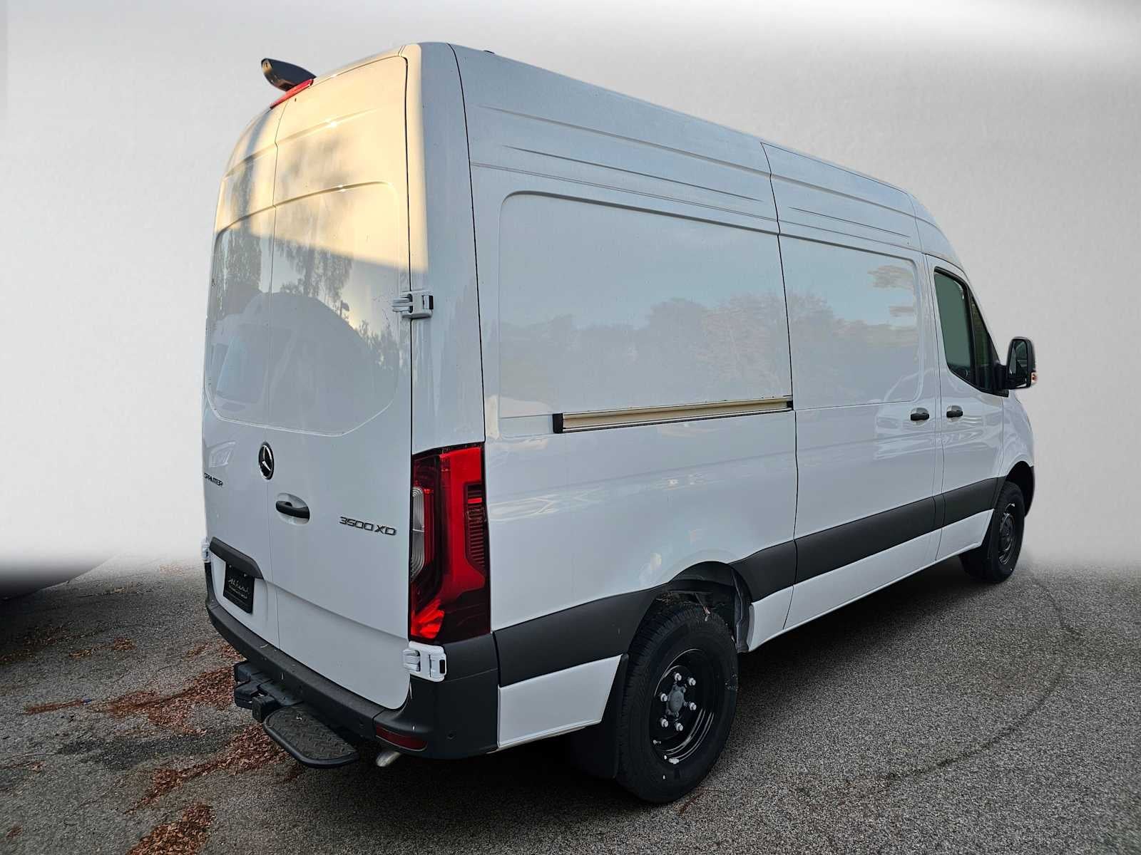 2024 Mercedes-Benz Sprinter Cargo 3500XD Standard Roof I4 Diesel HO 144 RWD