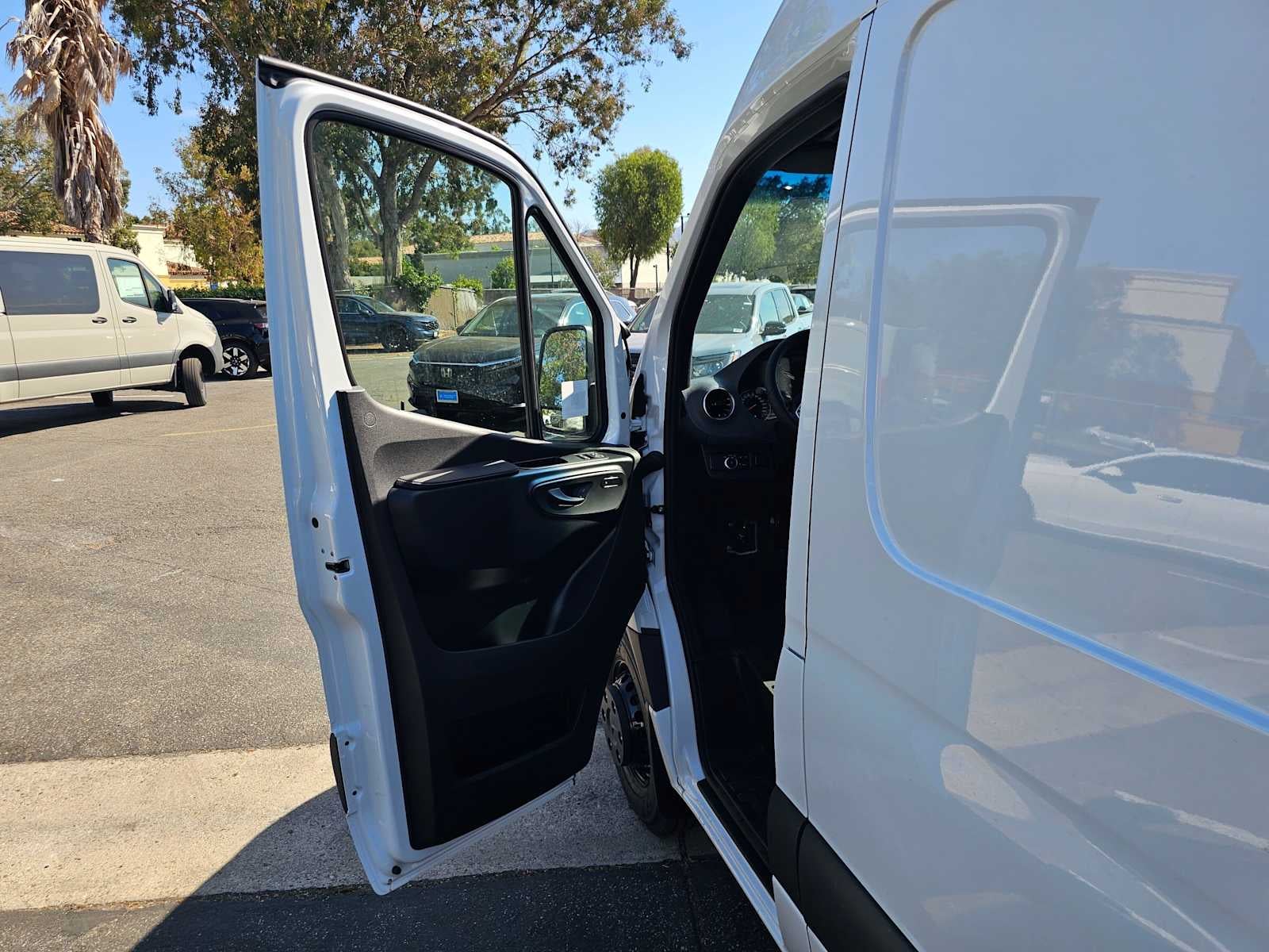 2026 Mercedes-Benz Sprinter Cargo 3500XD High Roof I4 Diesel HO 170 RWD
